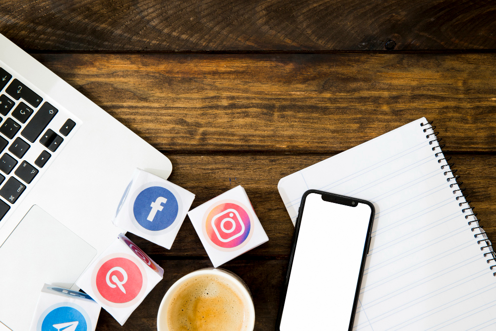 El dúo que tu negocio necesita: contenido para blog + redes sociales en un solo plan